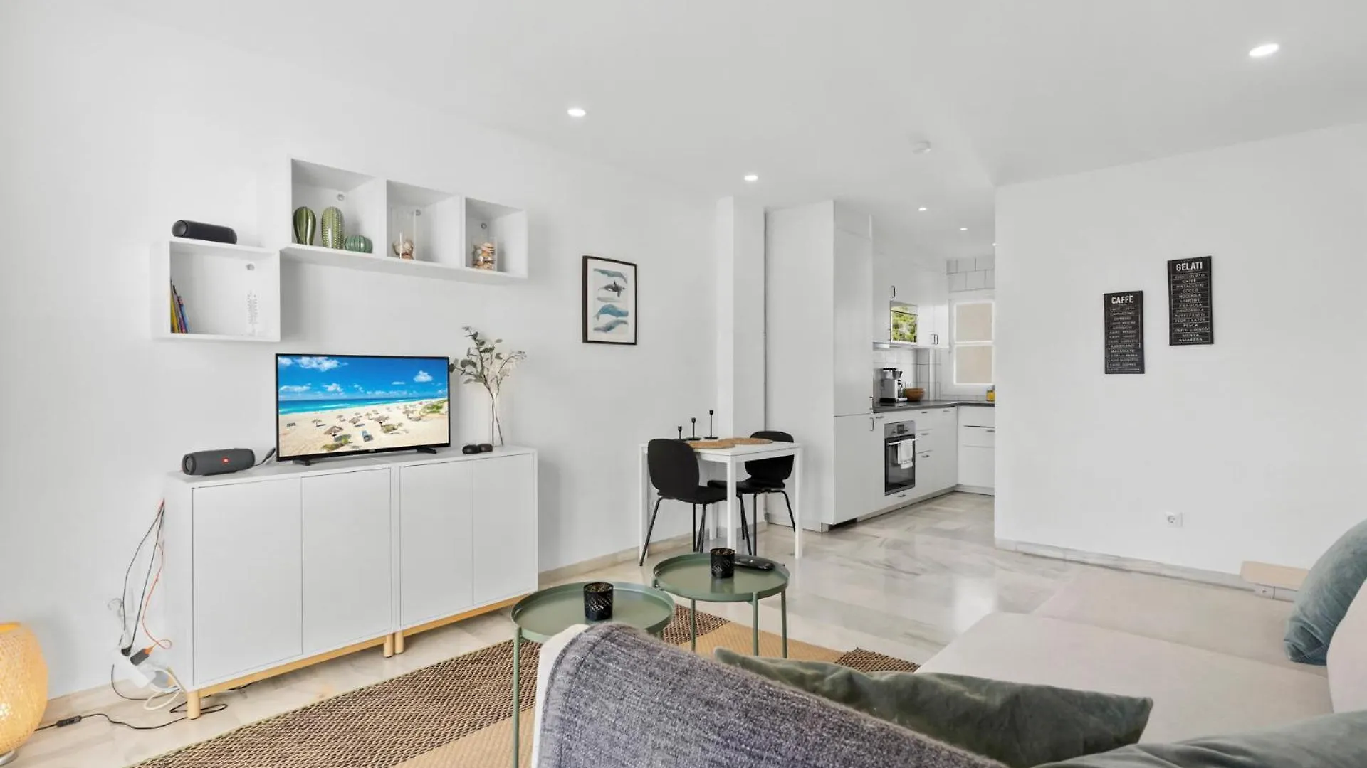 Apartment Cozy Retreat Near Torremolinos Beach By Costarentals - Ref 78